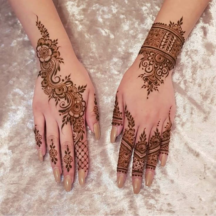 Aesthetic Easy Mehndi Design Arabic (5)