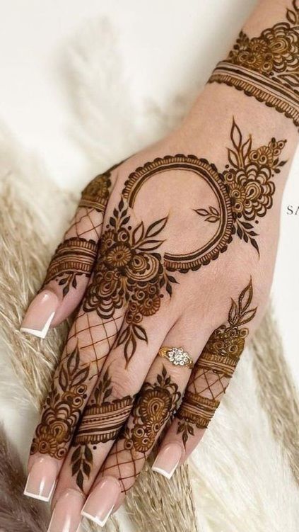 Arabic Easy Mehndi Design (27)
