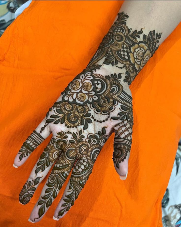Arm Mehndi Design Easy And Beautiful (9) Arm Mehndi Design Easy And Beautiful (9)