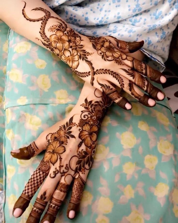 Back Mehndi Design Easy And Beautiful Full Hand (2) Back Mehndi Design Easy And Beautiful Full Hand (2)