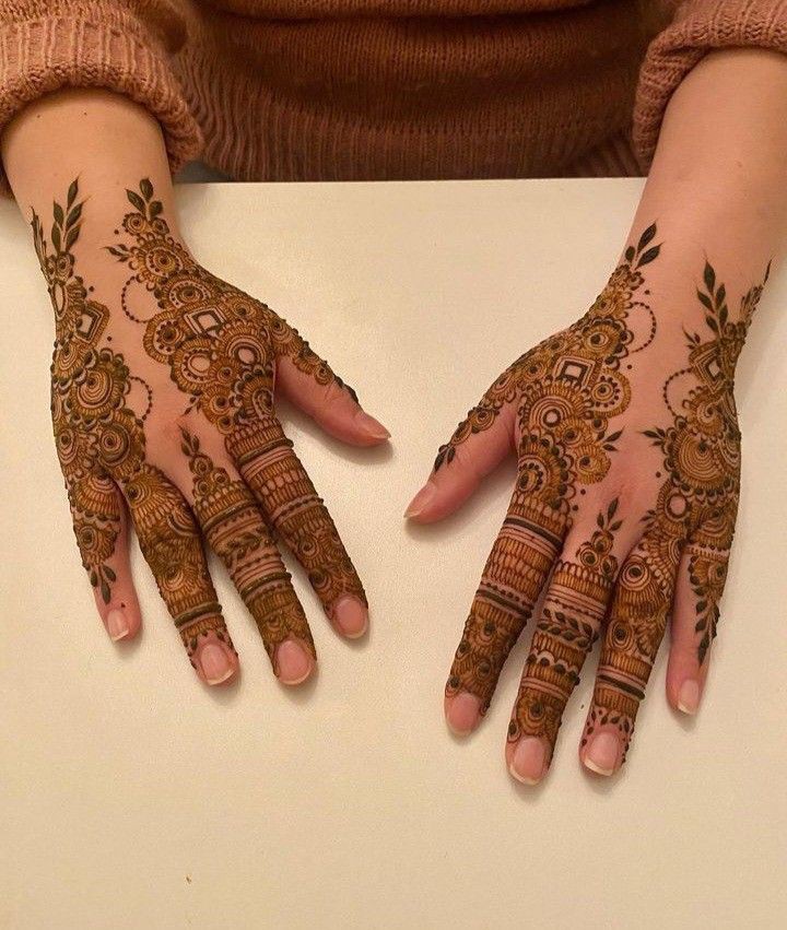 Back Mehndi Design Easy And Beautiful Full Hand (5) Back Mehndi Design Easy And Beautiful Full Hand (5)