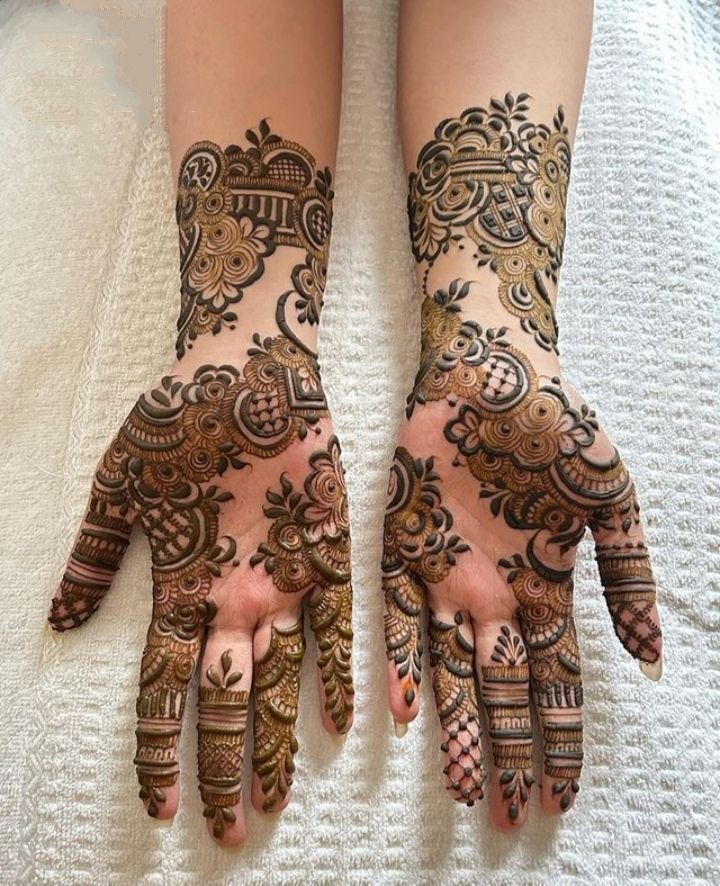 Beautiful Mehndi Instagram Stylish Royal Front Hand Mehndi Design (3)