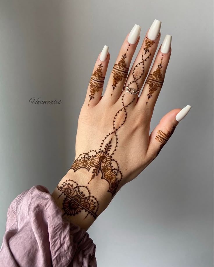 Easy Arabic Mehndi Design (2)