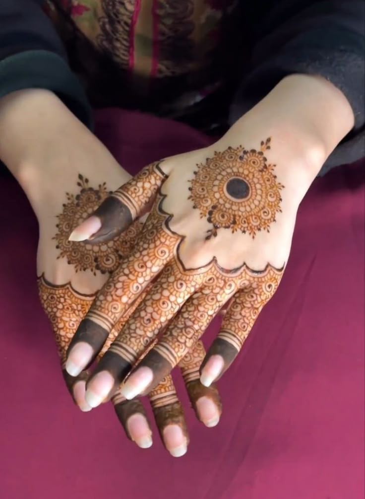 Easy Mehndi Design for Karva (3)