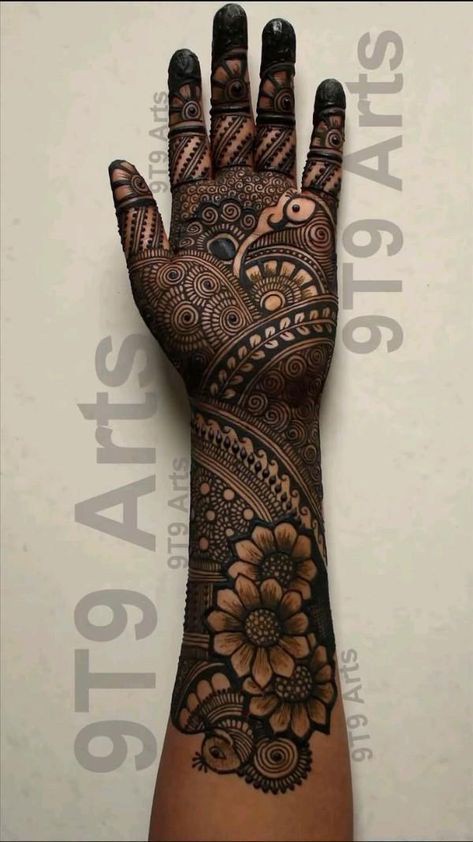 Full Hand Mehndi Design (11)