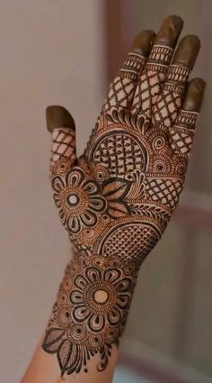 Full Hand Mehndi Design (8)