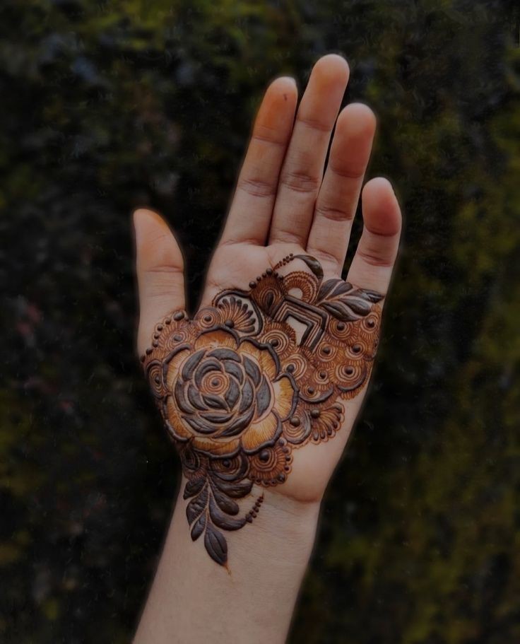 Instagram Royal Front Hand Mehndi Design