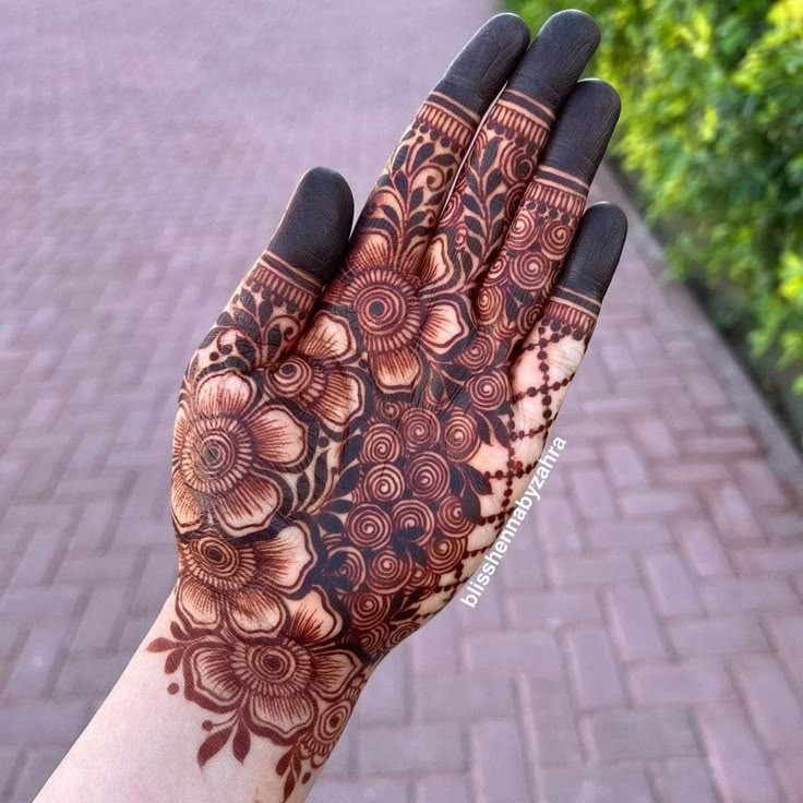 Mehndi Design Full Hand (2)