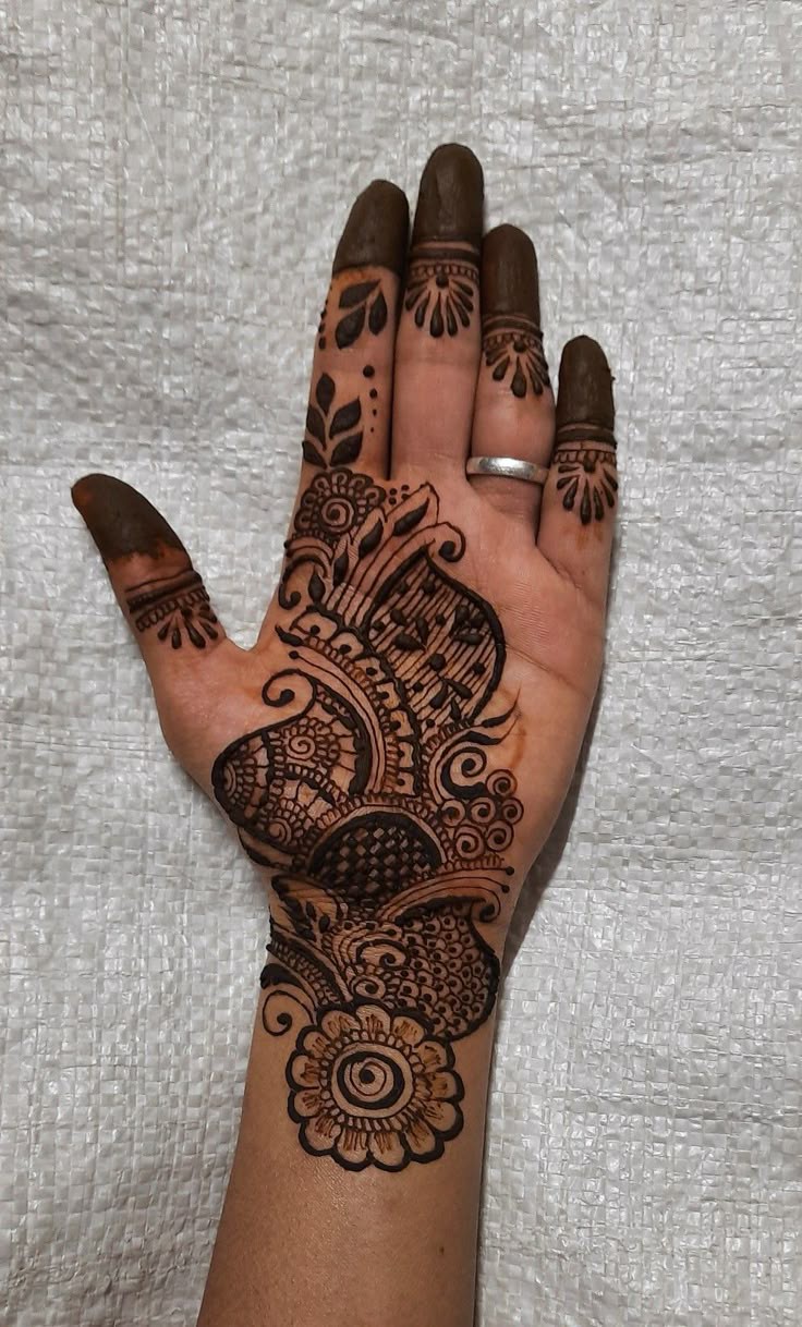 Mehndi Embroidery Designs (3)