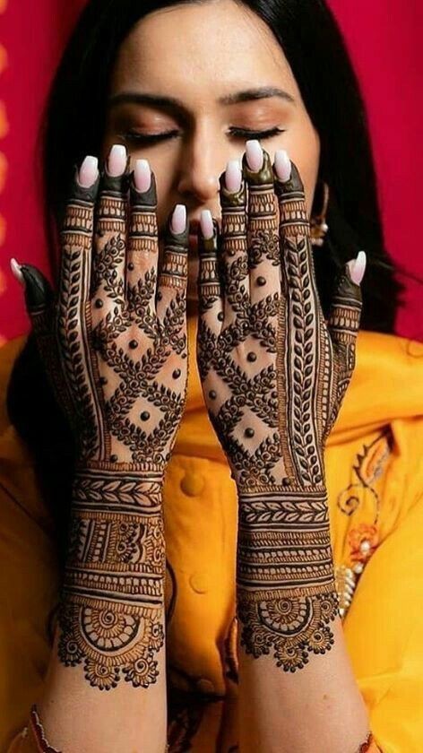 Modern Full Hand Mehndi Design Photos (4)