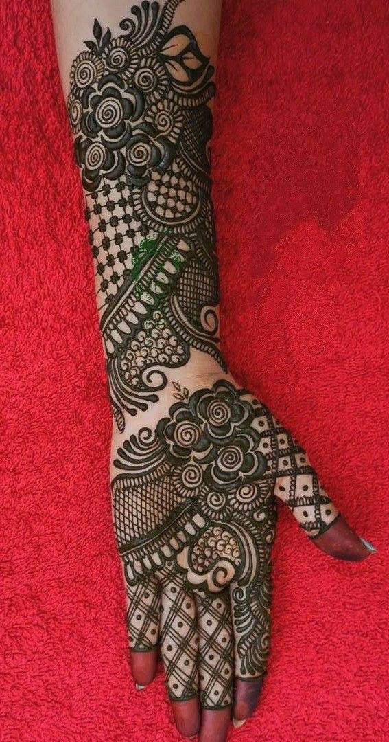 Modern Hand Mehndi Design (6)