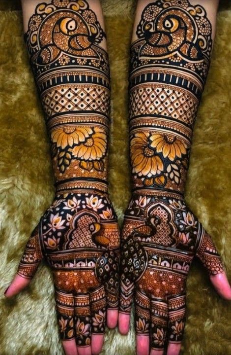Modern Hand Mehndi Design