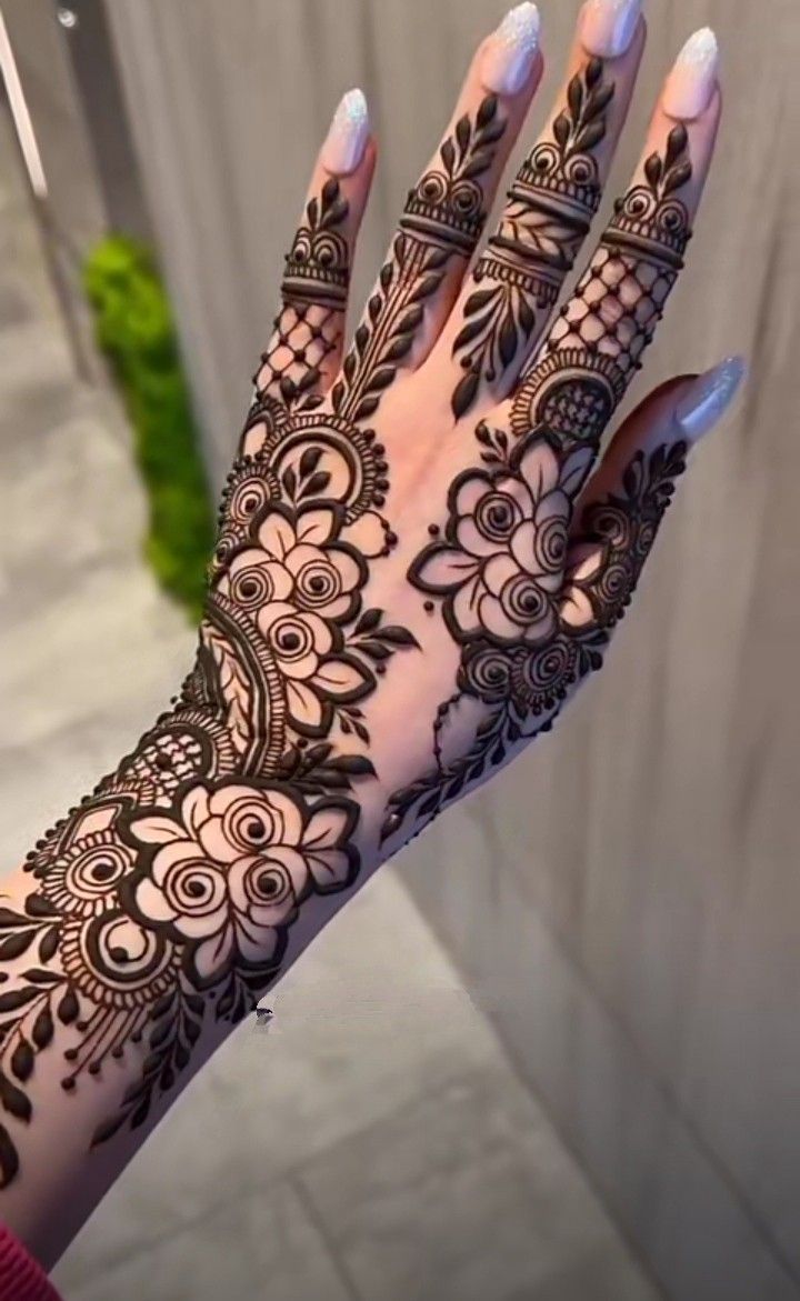 New Mehndi Design
