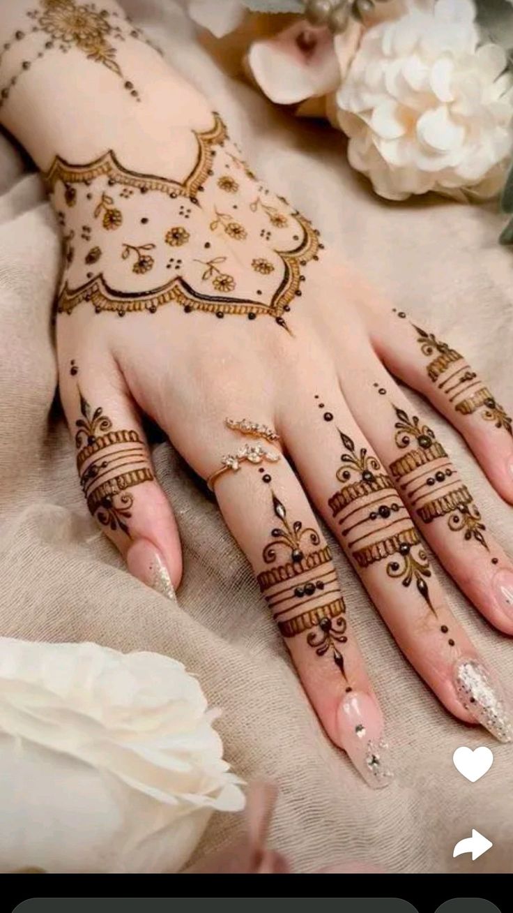 Simple Mehndi Design New (3)