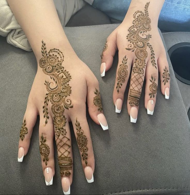 Simple and Easy Mehndi Design Arabic (3)