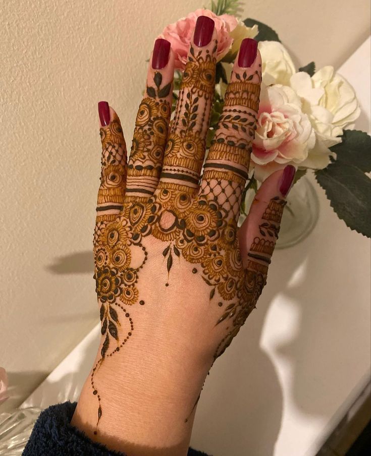 Arabic Mehndi Design 2025 (24)
