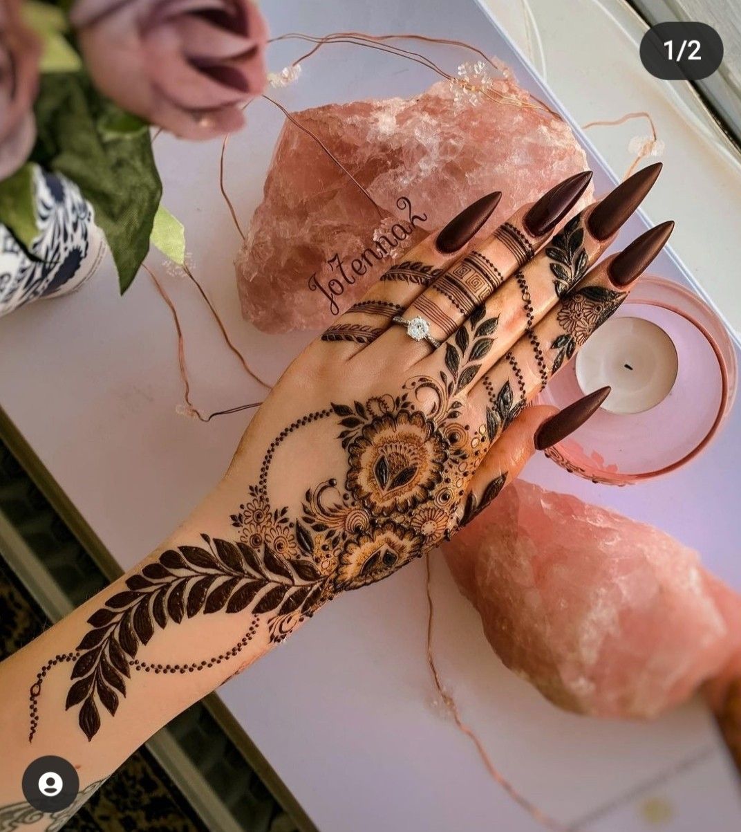 Arabic Mehndi Design 2025 (8)