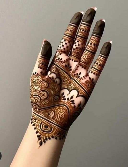 Arabic Royal Mehndi Design (7)