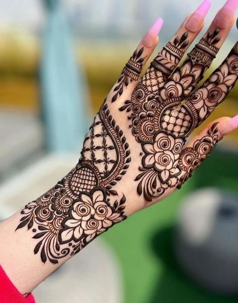 Beautiful Mehndi Design Easy and beautifu (23) Beautiful Mehndi Design Easy and beautifu (23)