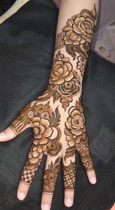Beautiful Mehndi Design Easy and beautifu (30) Beautiful Mehndi Design Easy and beautifu (30)