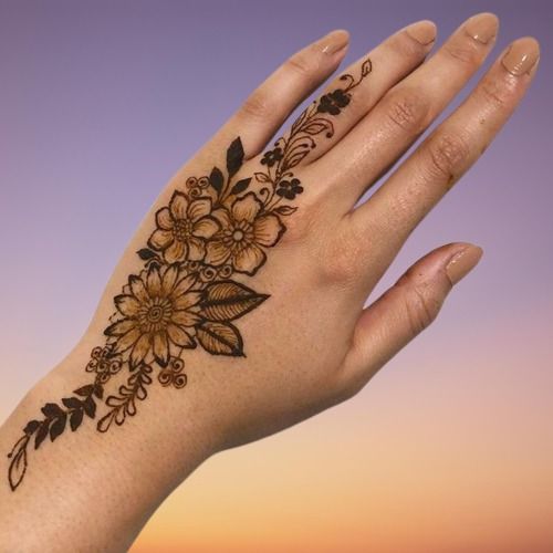 Beautiful and Easy Mehndi Design (23) Beautiful and Easy Mehndi Design (23)