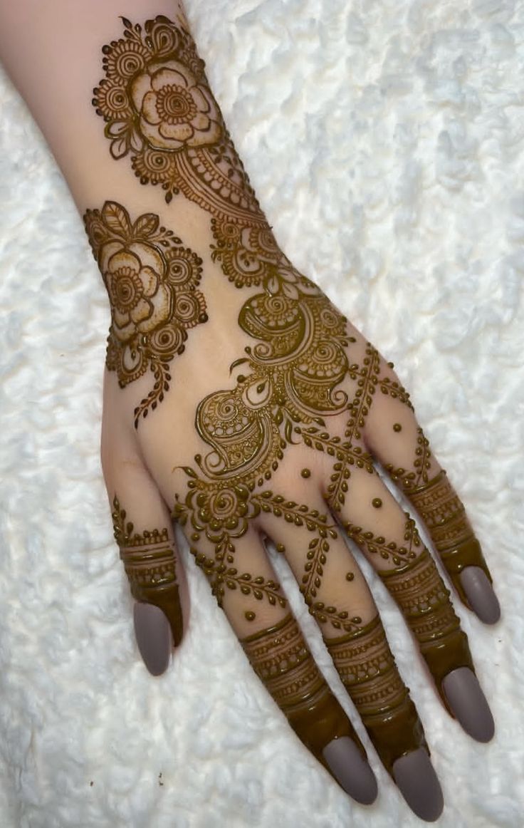 Best Mehndi Design for Punjabi Girls (37) Best Mehndi Design for Punjabi Girls (37)