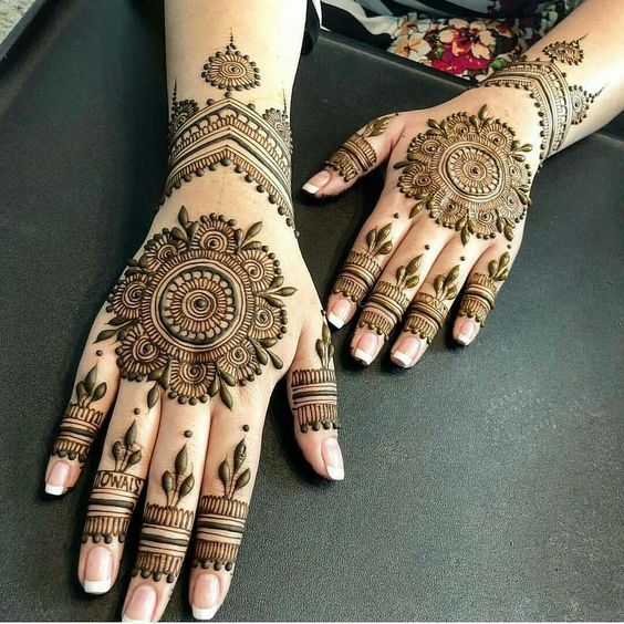 Easy Karva Chauth Mehndi Design (29)
