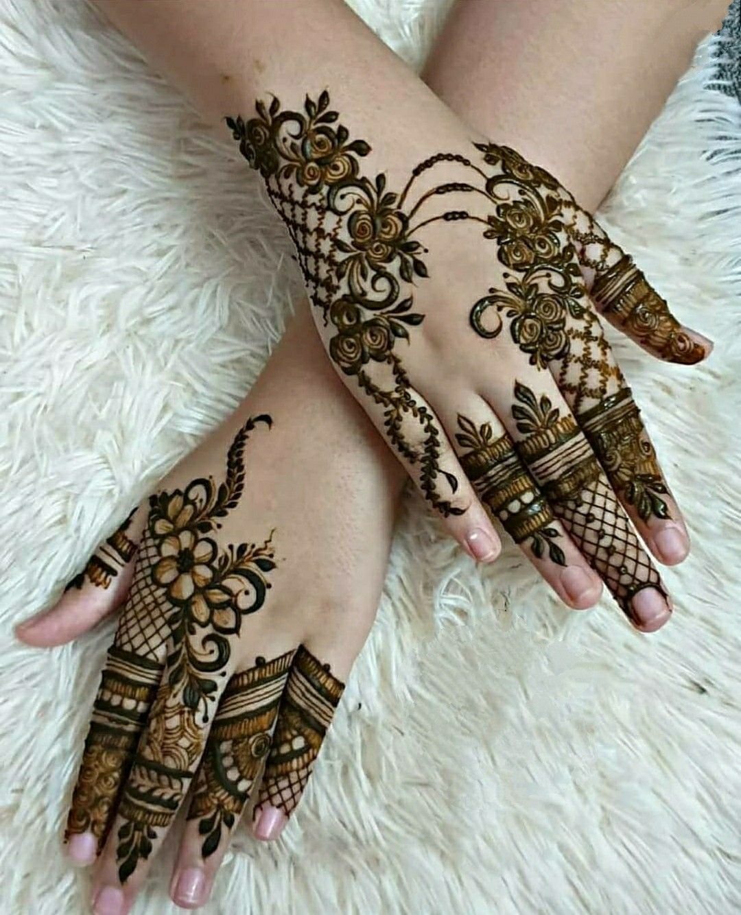 Easy Mehndi Arabic Design Images (50)