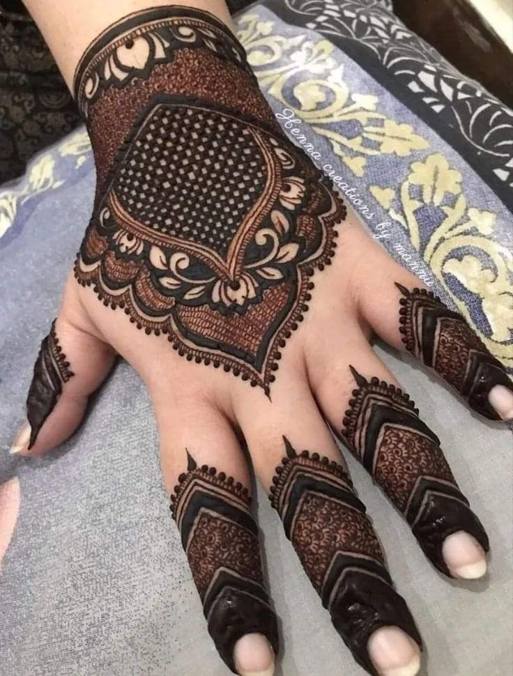 Easy Mehndi Design (17) Easy Mehndi Design (17)