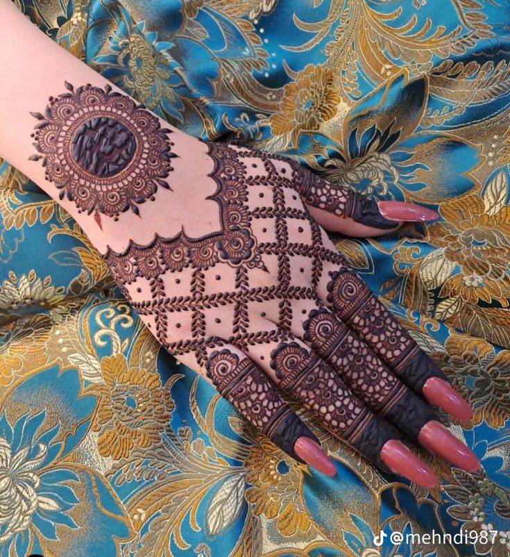 Easy Mehndi Design (19) Easy Mehndi Design (19)
