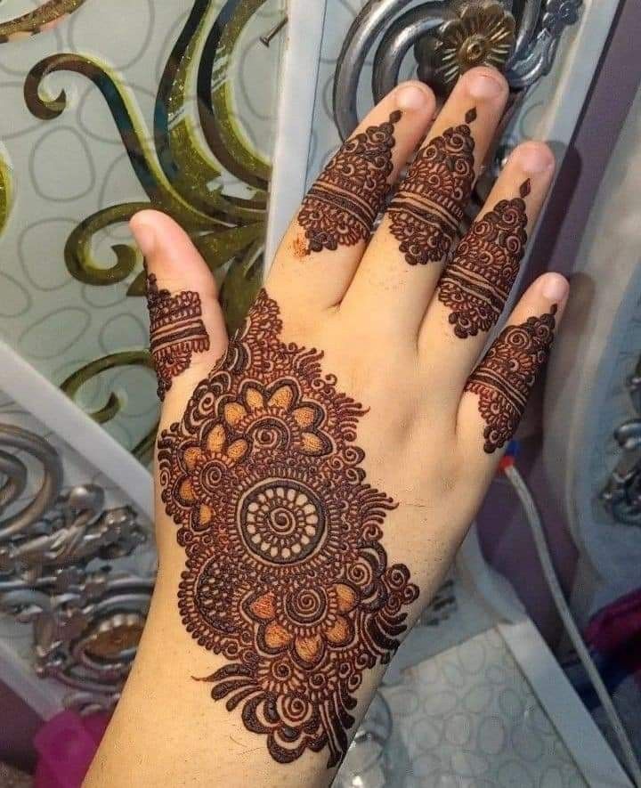 Easy Mehndi Design (24) Easy Mehndi Design (24)