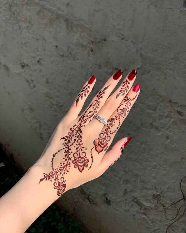 Easy Mehndi Design (5) Easy Mehndi Design (5)