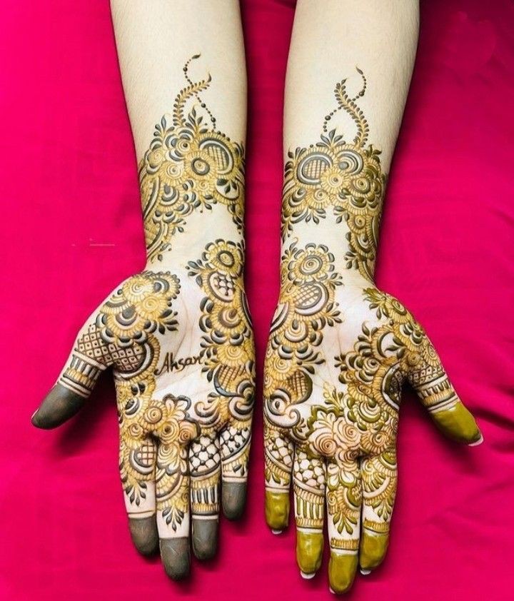 Easy Mehndi Designs for Karva Chauth (14)