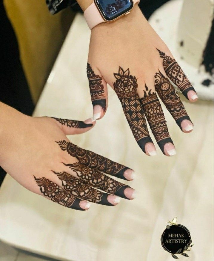 Easy and Beautiful Mehndi Design (2) Easy and Beautiful Mehndi Design (2)