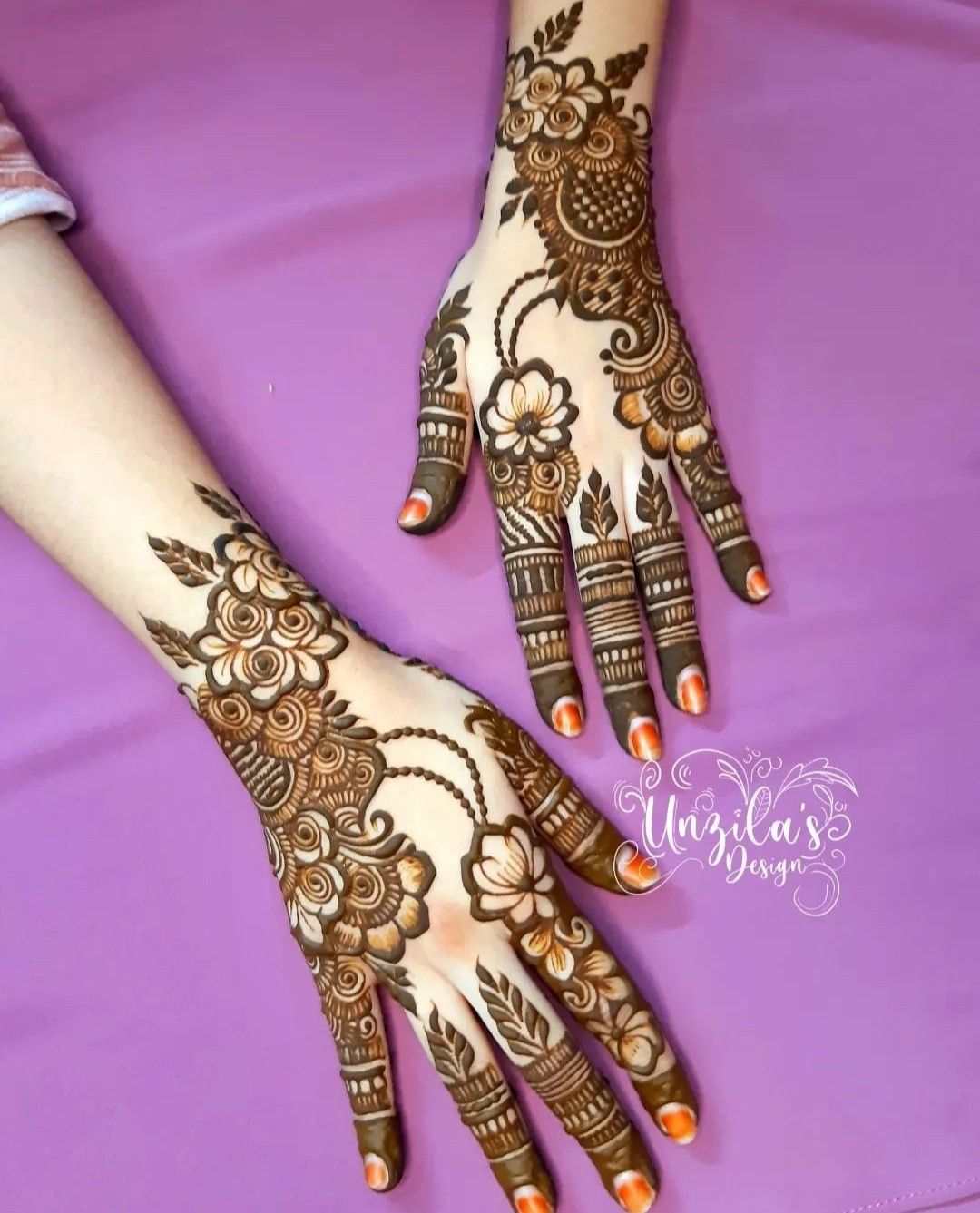 Full Hand Mehndi Design (17)