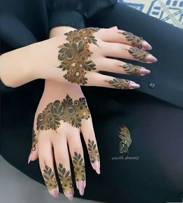 Full Hand Mehndi Design (34)