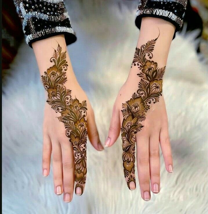 Full Hand Mehndi Design (49)