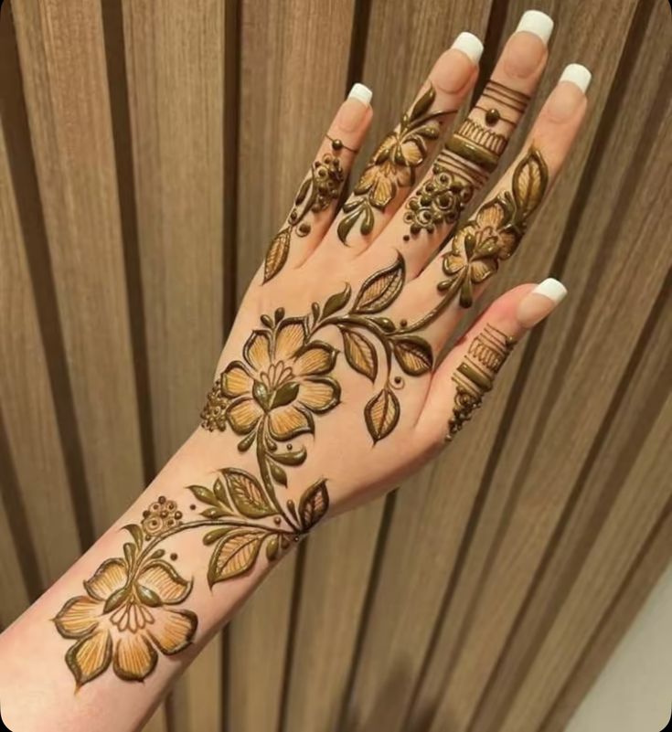 Full Hand Modern Mehndi Design 13