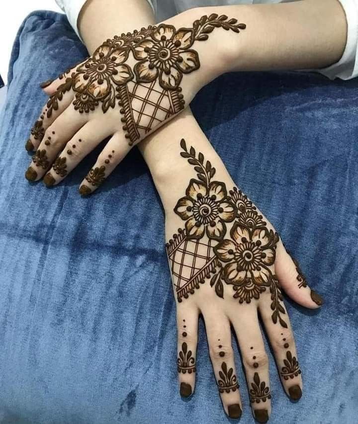 Full Hand Modern Mehndi Design (15)