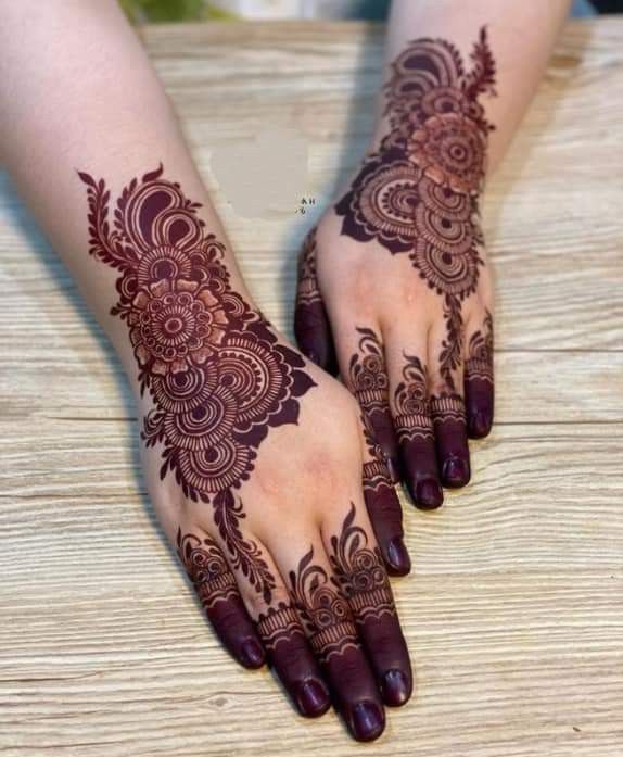 Full Hand Modern Mehndi Design (63)