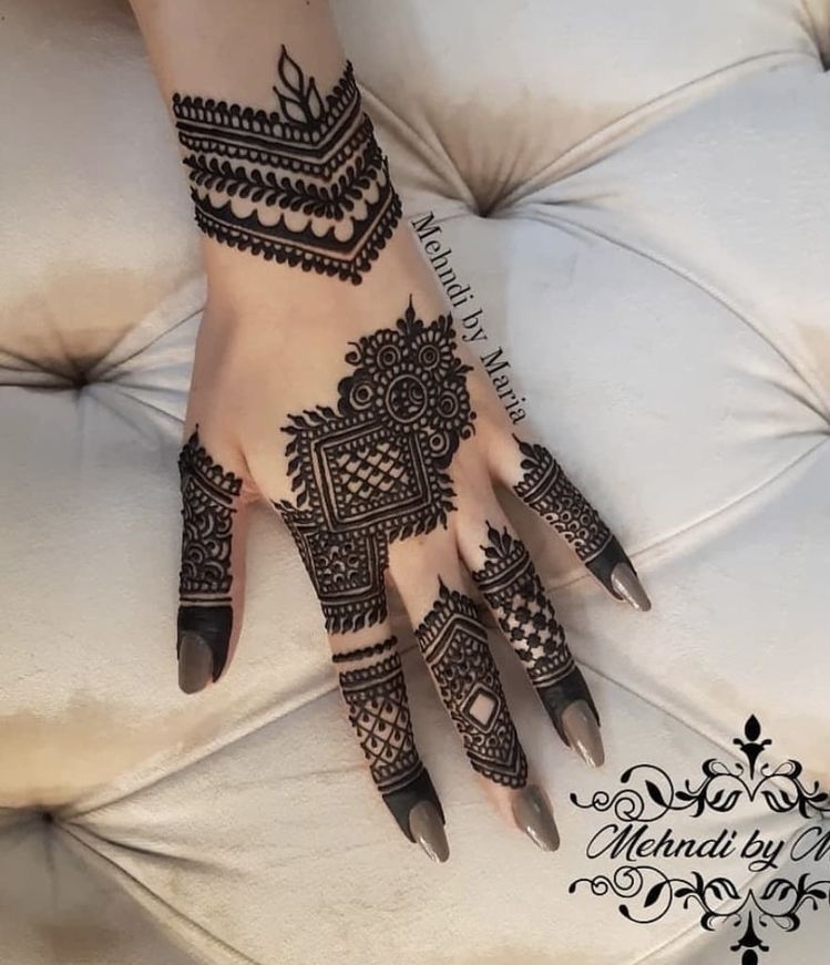 Full Hand Modern Mehndi Design (75)