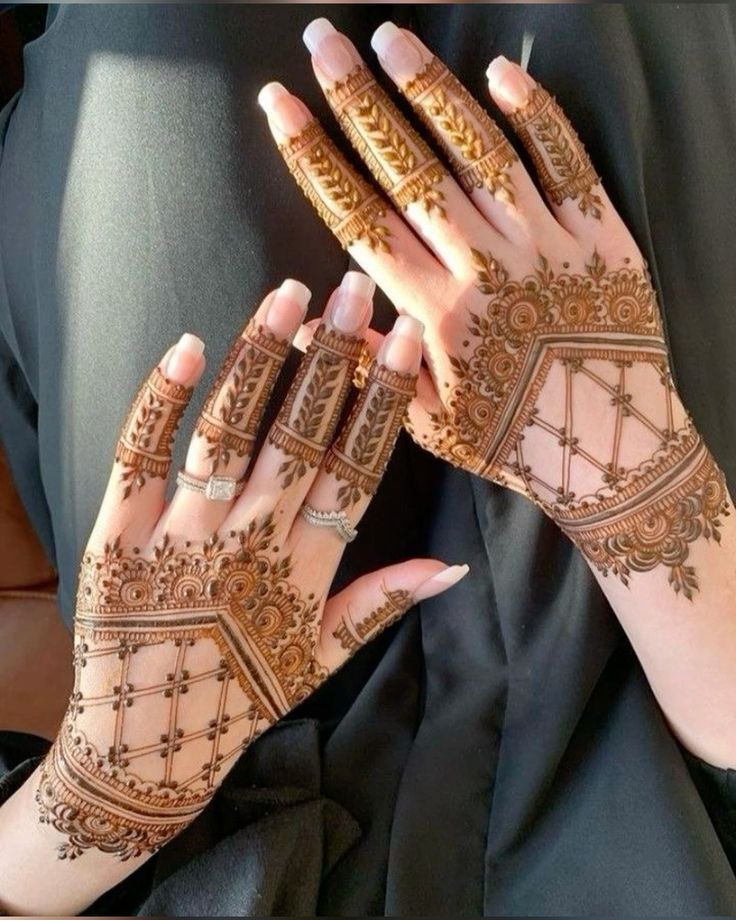 Karva Chauth Mehndi Design (2)