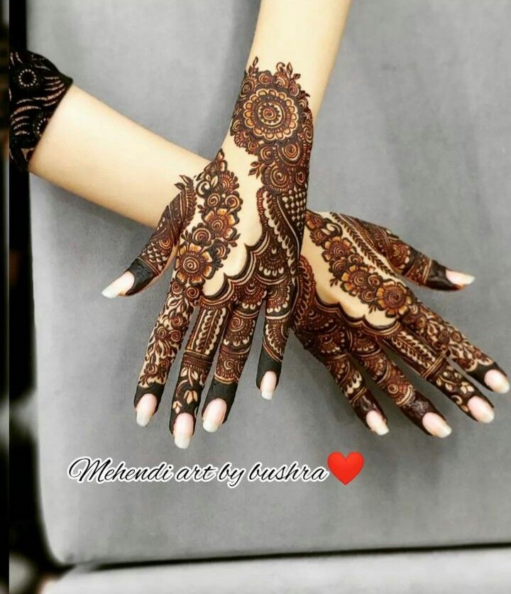 Karva Chauth Mehndi Design (34)