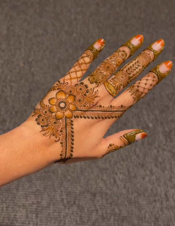 Mehndi Design Easy (9) Mehndi Design Easy (9)