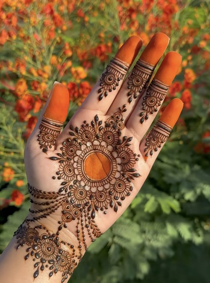 Mehndi Design Easy and Beautiful Images Front Hand Simple Download