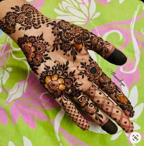 Modern Mehndi Design Full Hand (38)