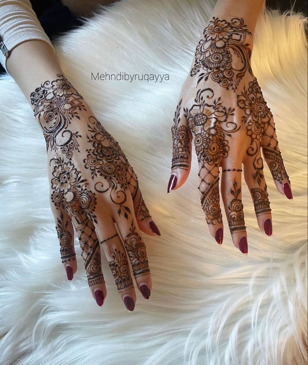 Modern Mehndi Design Full Hand (46)