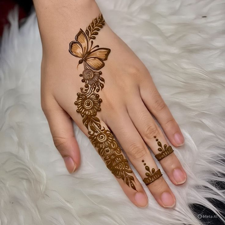 New & Easy Mehndi Design For Karva Chauth (18)