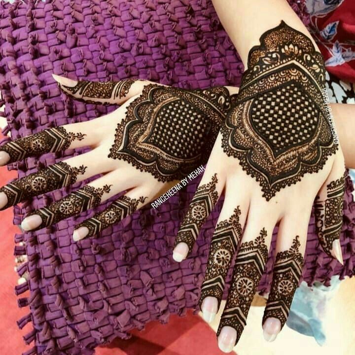Punjabi Front Hand Mehndi Design (6) Punjabi Front Hand Mehndi Design (6)