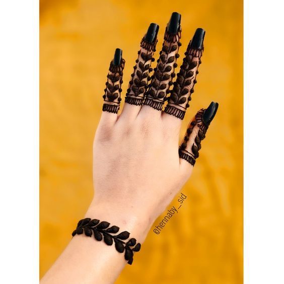 Punjabi Royal Hand Mehndi Design (15) Punjabi Royal Hand Mehndi Design (15)